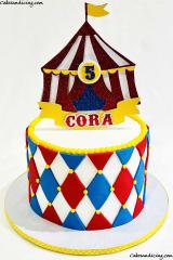 Carnival Theme Cake #carnival #carnivaltheme #carnivalthemecake #circus #circuslife #circuslove #circuslovers #carnivalbirthday #customcakes #customtopper #cricutexplorerair2