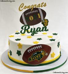 Congradulations To All The Graduates Out There!! Reedy Hs Graduates! #graduation #highschoolgraduation #graduationcake #reedyhighschool #ndsufootball #collegebound #classof2021 02
