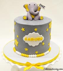First Birthday Baby Elephant Cake #firstbirthdaycake #fondantbabyelephant #stars #starcake #babyboycake #twinsbaby #twinsbabycake #twins 01