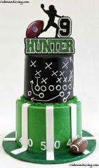 Football Fan Forever #football #footballgames #footballseason #footballlove #footballcake #footballcakes #footballcakeforboys #footballbirthday #footballfans #footballfan