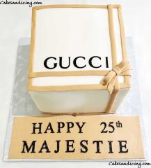 Gucci Box Cake #gucci #guccifan #guccicake #guccibirthday #guccifashion #guccigift #gucciboxcake #guccilovers #guccilover 01