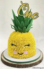 Luau Party, Hawaiian Theme Pineapple Shape Cake With Pineapple Cupcakes !! #pineapple #pineappleshapedcake #luau #firstbirthday #hawaiianstyle #hawaiian #aloha 01