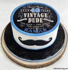 Vintage Dude And Mustache Lovers Cake #vintage #vintagedude #mustache #mustaches #mustachestyle #themanthemyththelegend #egglessredvelvetcupcakes #mustachetopper #forty